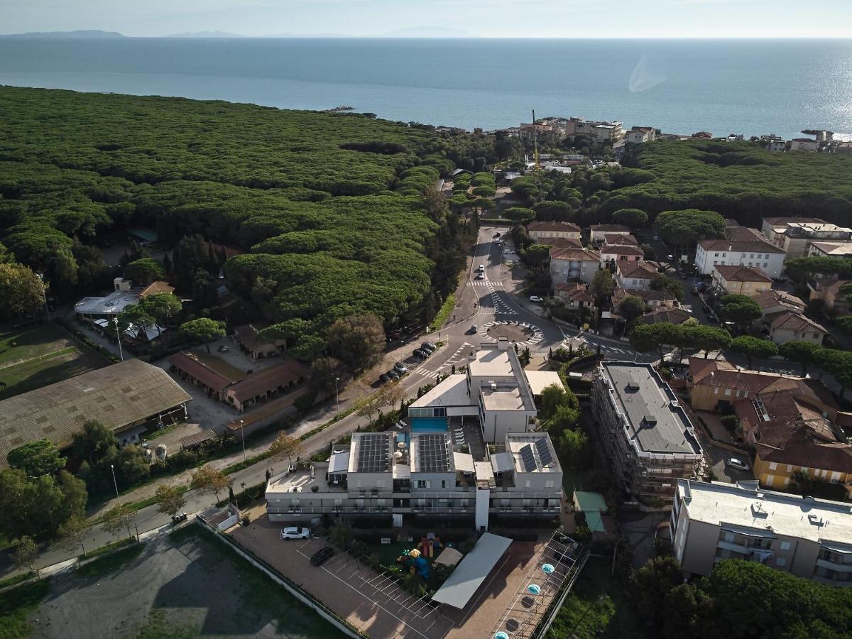 Golden Hotel Marina di Cecina Εξωτερικό φωτογραφία